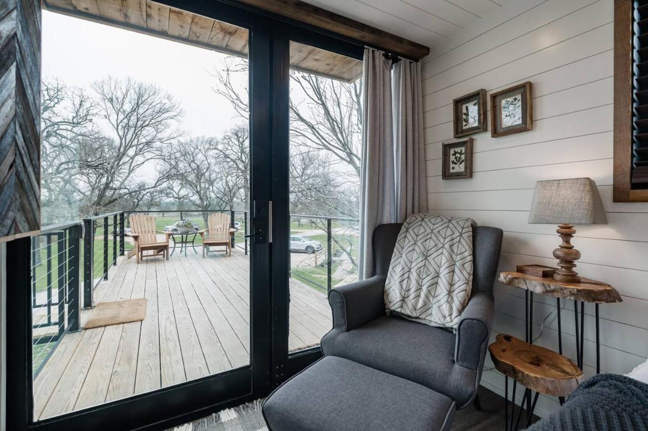 Stunning Cargohome Near Waco, Magnolia And Baylor Hébergement de vacances