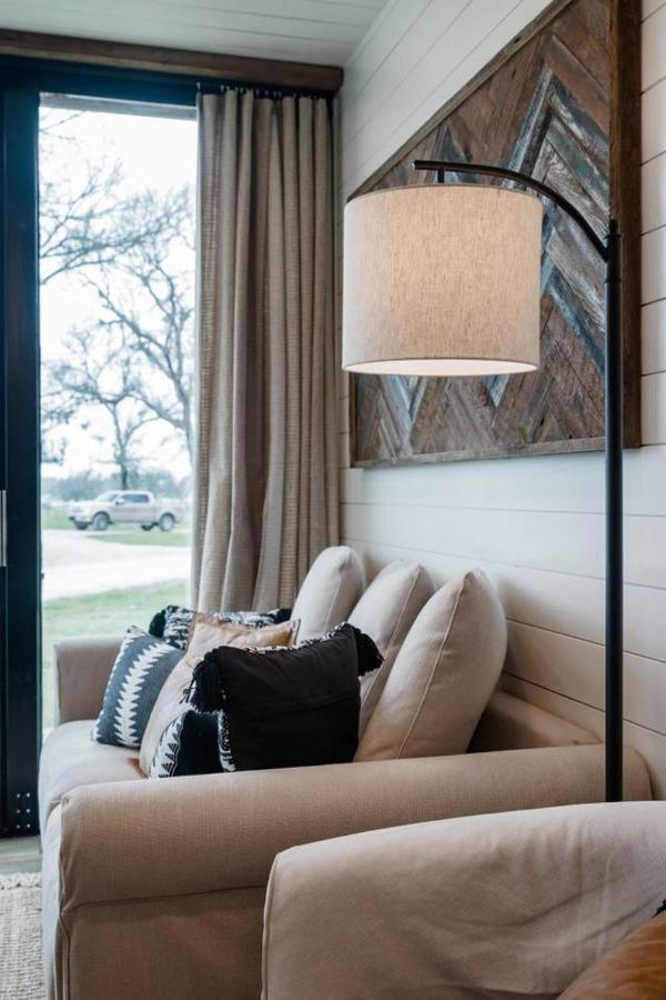 Stunning Cargohome Near Waco, Magnolia And Baylor Hébergement de vacances Waco