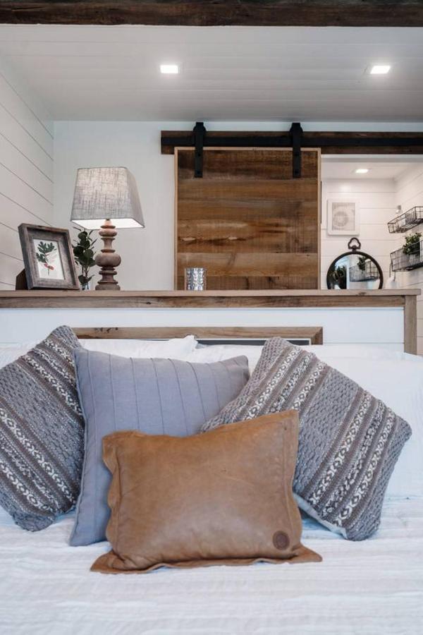 Stunning Cargohome Near Waco, Magnolia And Baylor Hébergement de vacances